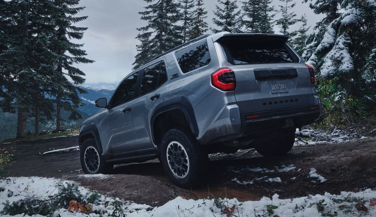 2026 Toyota 4Runner Towing Capacity and i-FORCE MAX Guide in Panama City, FL