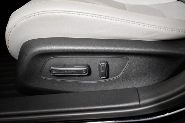 2023 Acura Integra Base