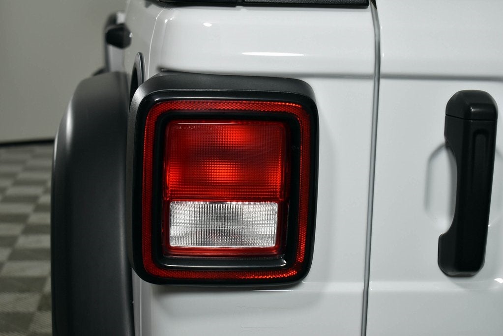 2022 Jeep Wrangler Unlimited Willys