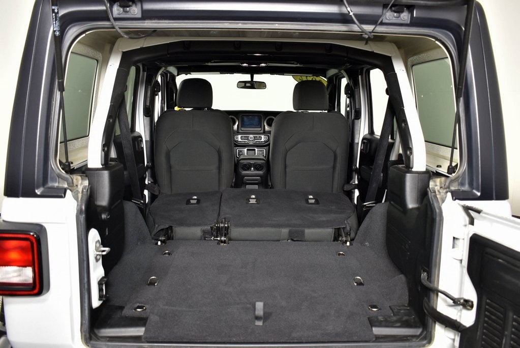 2022 Jeep Wrangler Unlimited Willys