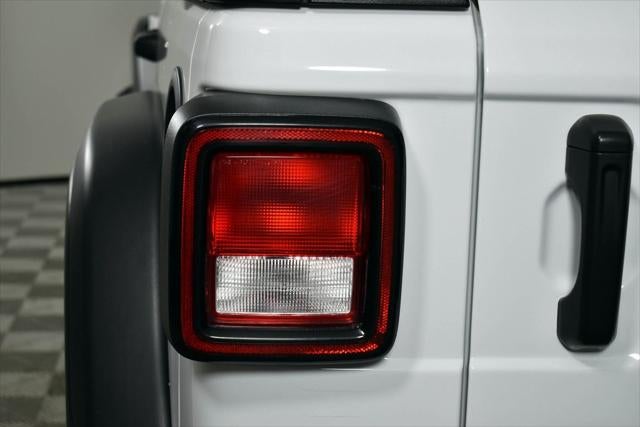 2022 Jeep Wrangler Unlimited Willys