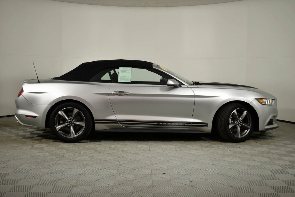 2015 Ford Mustang V6