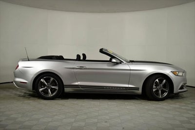 2015 Ford Mustang V6