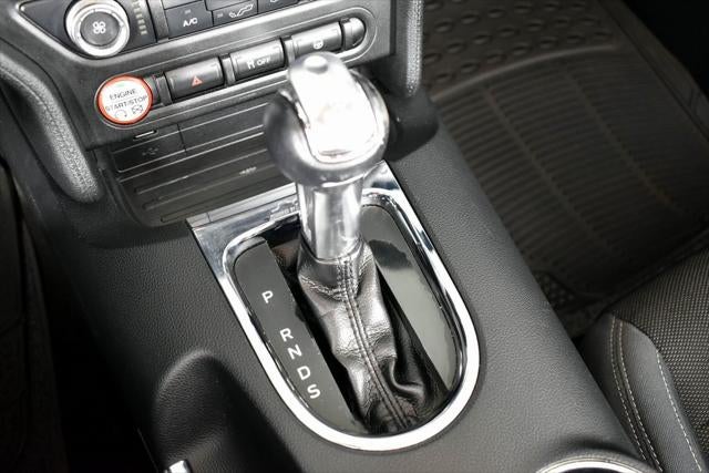 2015 Ford Mustang V6