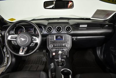 2015 Ford Mustang V6