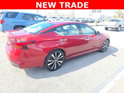 2019 Nissan Altima 2.5 Platinum