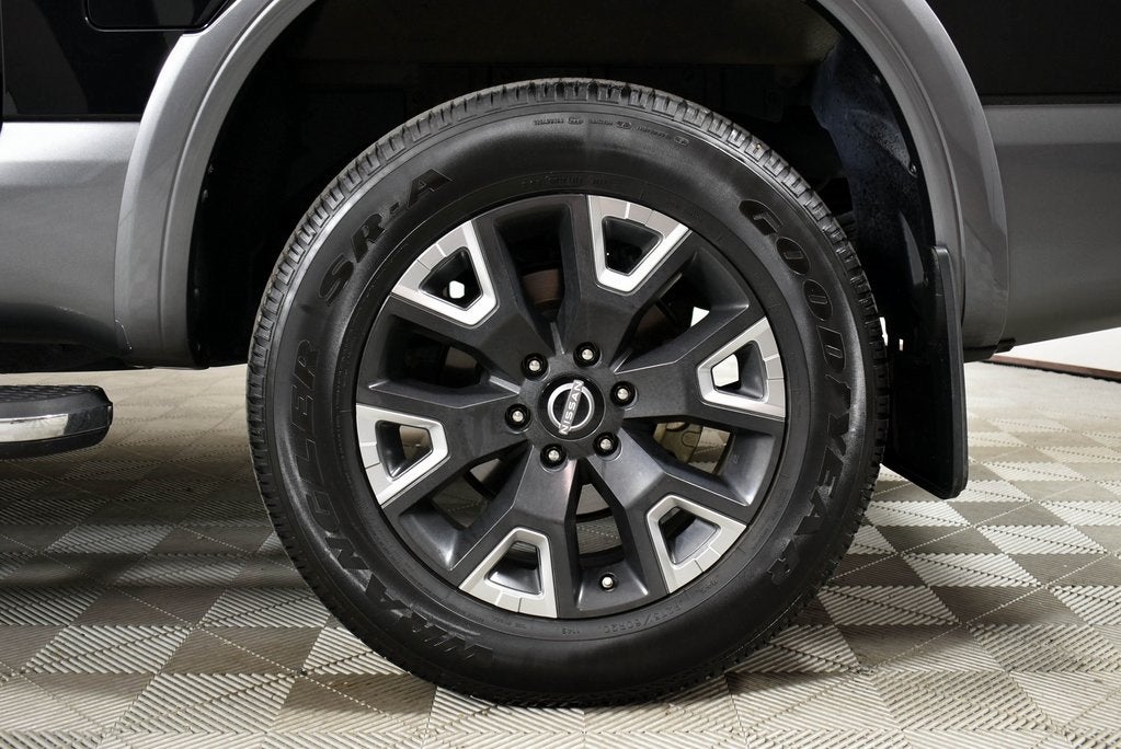 2024 Nissan Titan Platinum Reserve