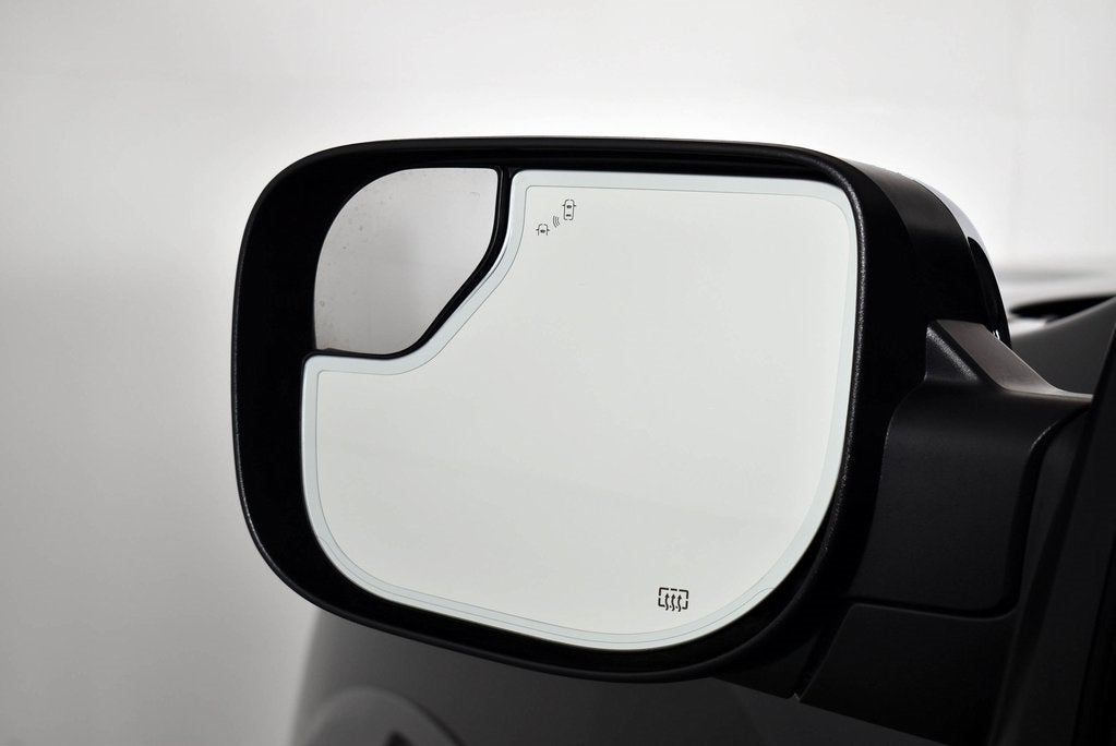 2024 Nissan Titan Platinum Reserve