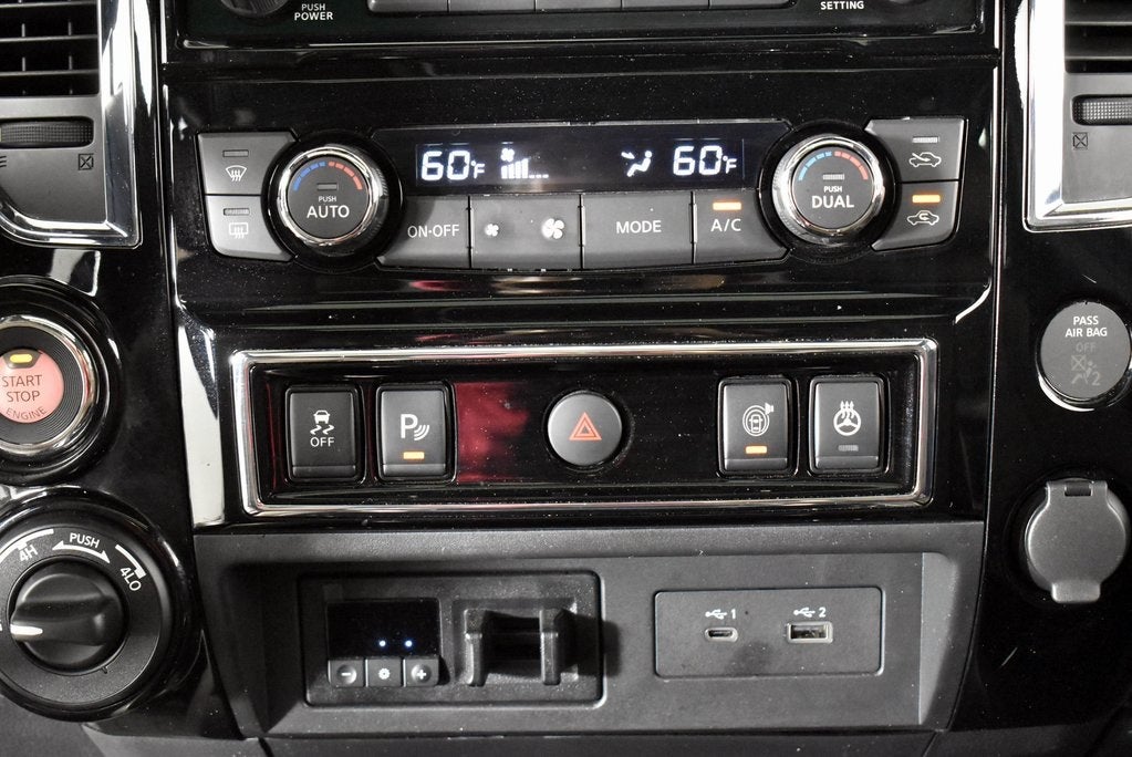 2024 Nissan Titan Platinum Reserve