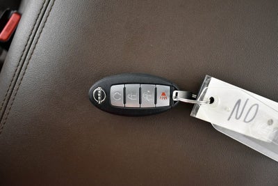 2024 Nissan Titan Platinum Reserve