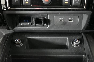 2024 Nissan Titan Platinum Reserve