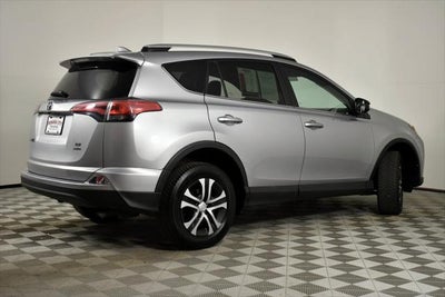 2016 Toyota RAV4 LE