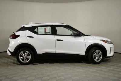 2023 Nissan Kicks S