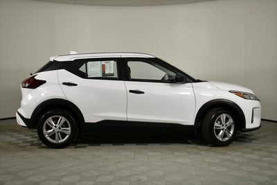 2023 Nissan Kicks S