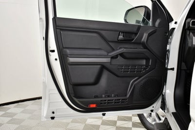 2025 Toyota Tacoma SR5