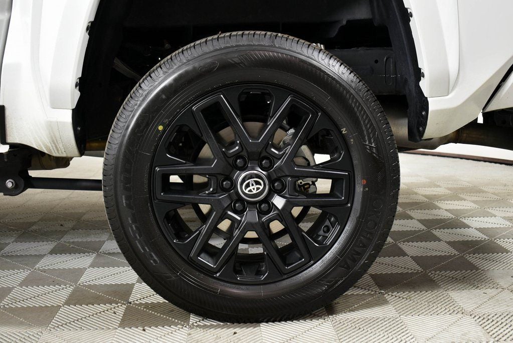 2025 Toyota Tacoma Hybrid TRD Sport