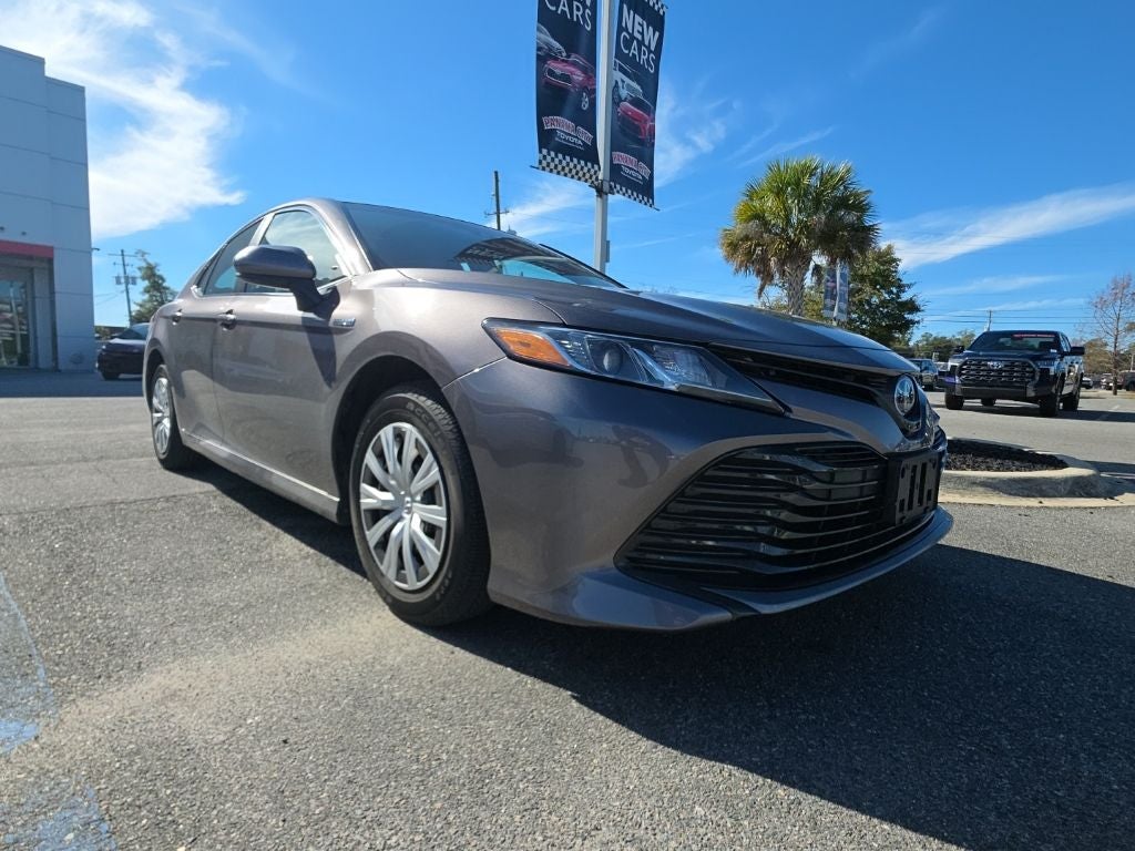 2018 Toyota Camry Hybrid LE
