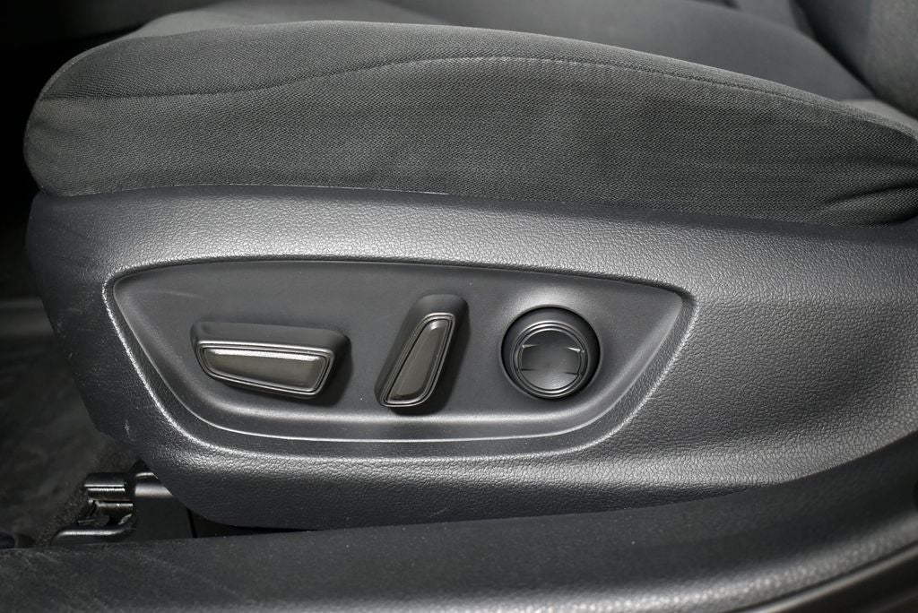 2018 Toyota Camry Hybrid LE