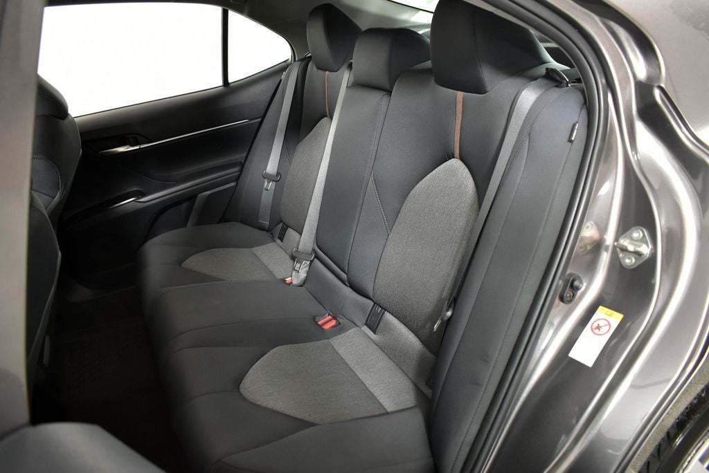 2018 Toyota Camry Hybrid LE