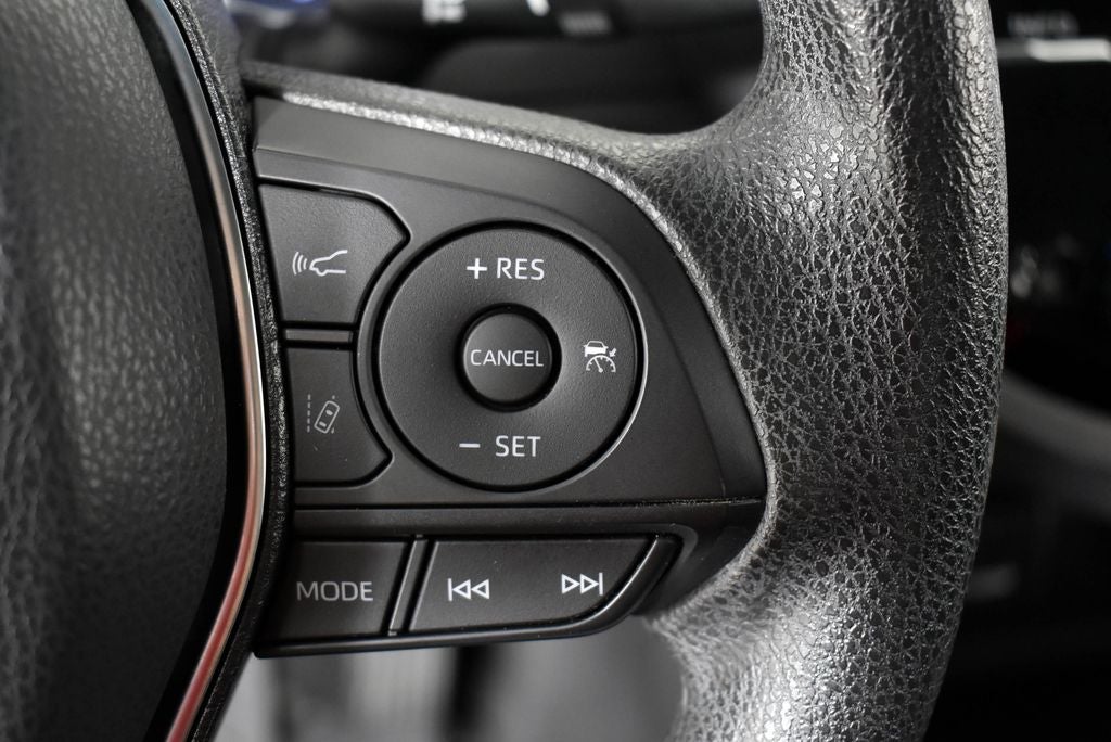 2018 Toyota Camry Hybrid LE