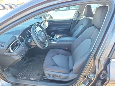 2018 Toyota Camry Hybrid LE