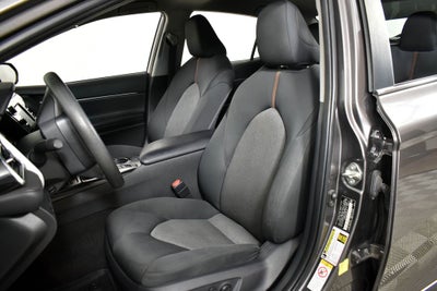 2018 Toyota Camry Hybrid LE