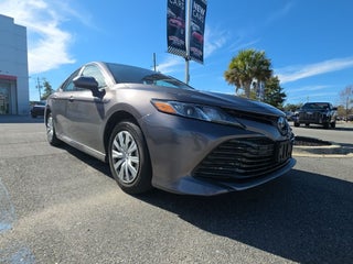 2018 Toyota Camry Hybrid LE