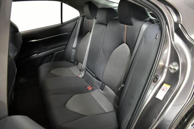 2018 Toyota Camry Hybrid LE