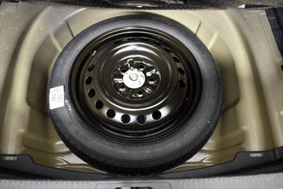 2018 Toyota Camry Hybrid LE