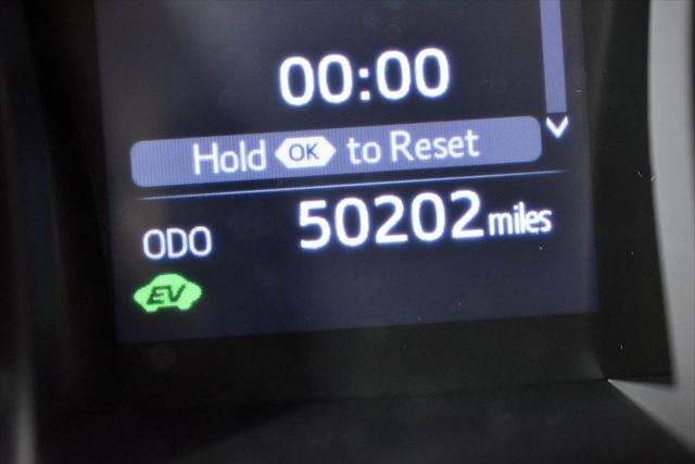 2018 Toyota Camry Hybrid LE