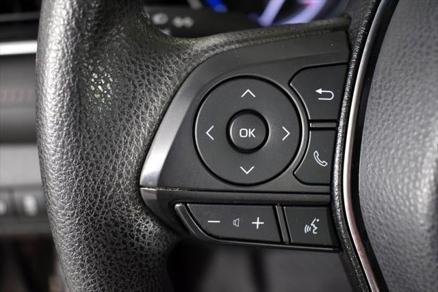 2018 Toyota Camry Hybrid LE