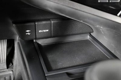 2018 Toyota Camry Hybrid LE