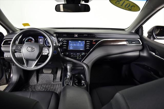 2018 Toyota Camry Hybrid LE