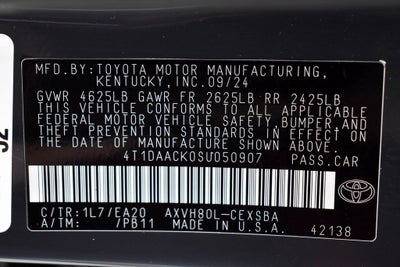 2025 Toyota Camry SE