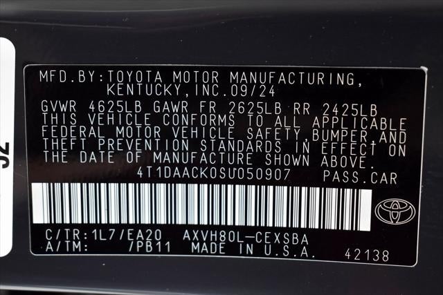 2025 Toyota Camry SE