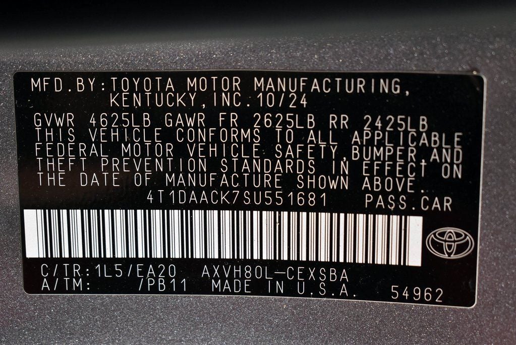 2025 Toyota Camry SE