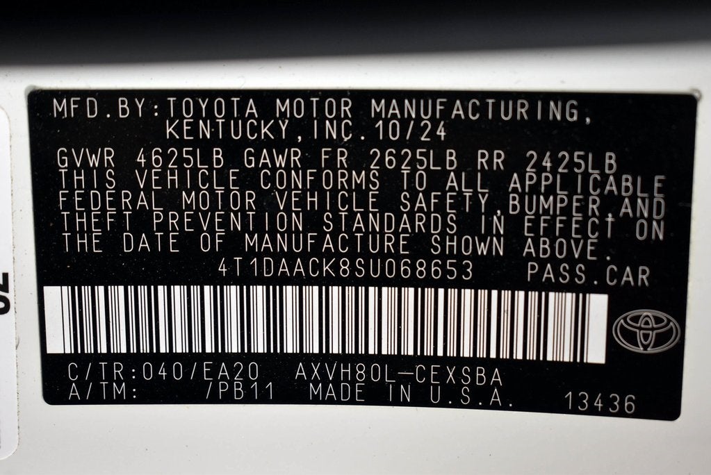 2025 Toyota Camry SE