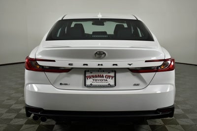 2025 Toyota Camry SE