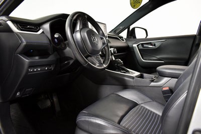 2020 Toyota RAV4 Hybrid XSE