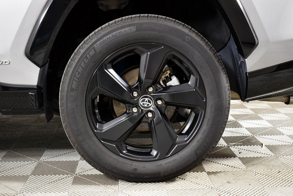 2020 Toyota RAV4 Hybrid XSE