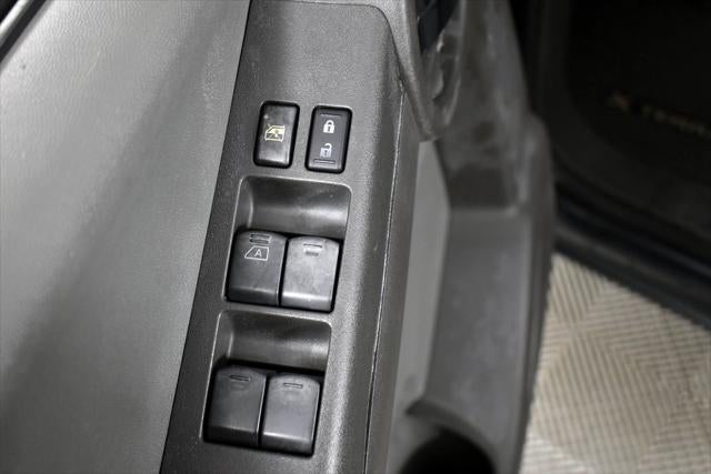 2013 Nissan Xterra S