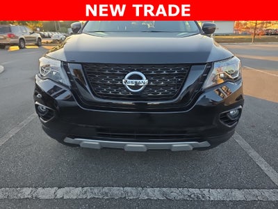 2020 Nissan Pathfinder SV