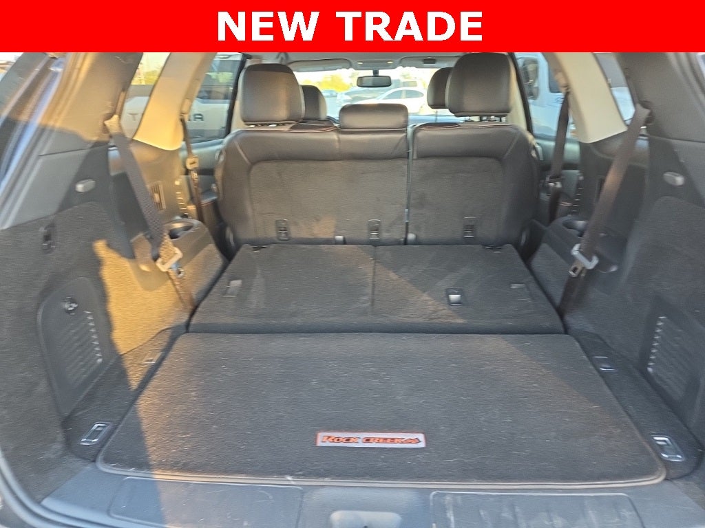 2020 Nissan Pathfinder SV