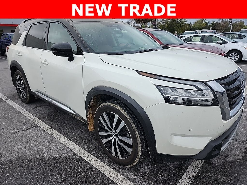 2024 Nissan Pathfinder Platinum