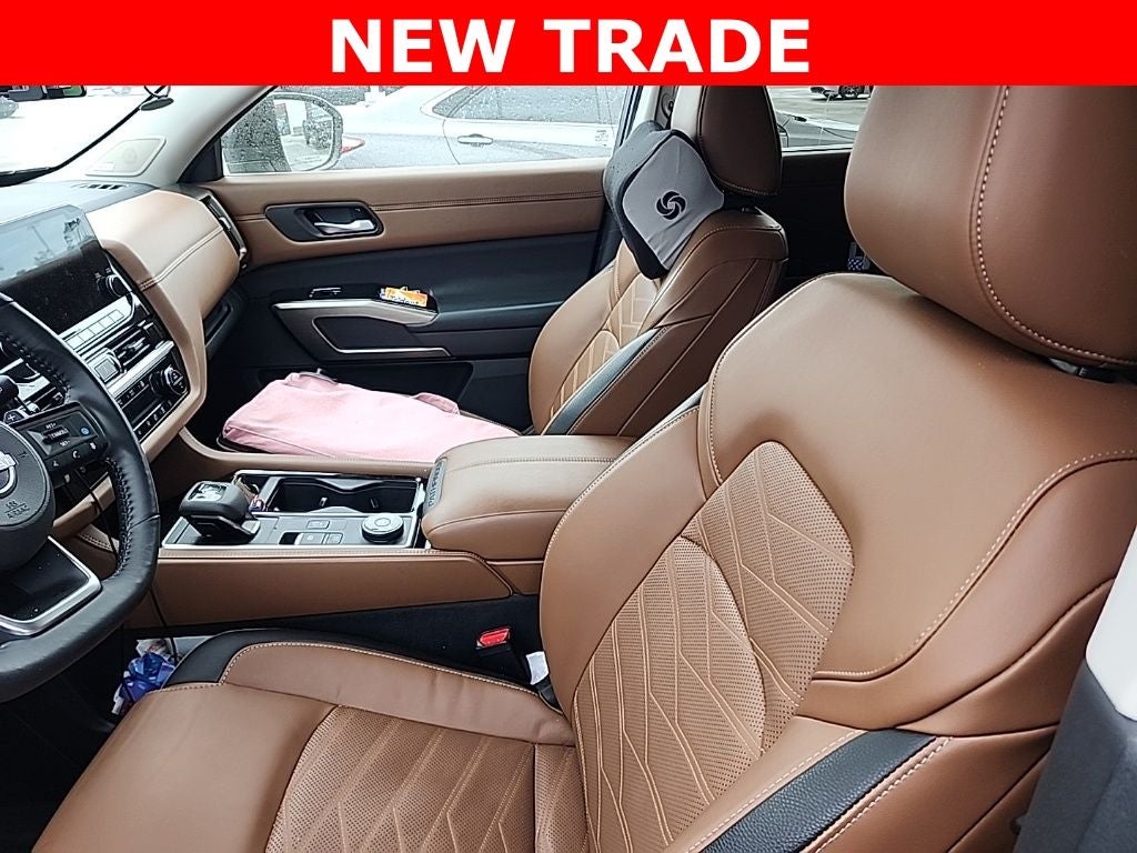 2024 Nissan Pathfinder Platinum