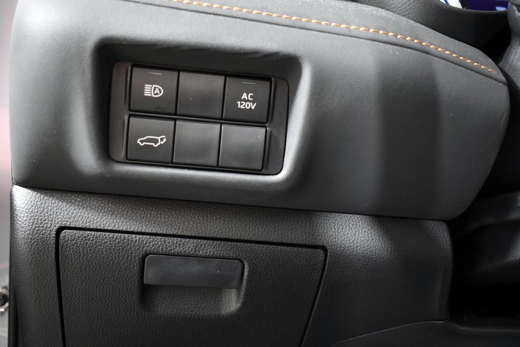 2023 Toyota Highlander Hybrid Bronze Edition