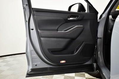 2023 Toyota Highlander Hybrid Bronze Edition