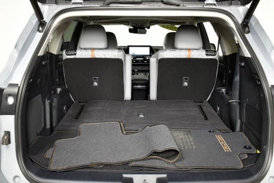 2023 Toyota Highlander Hybrid Bronze Edition