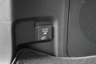 2023 Toyota Highlander Hybrid Bronze Edition