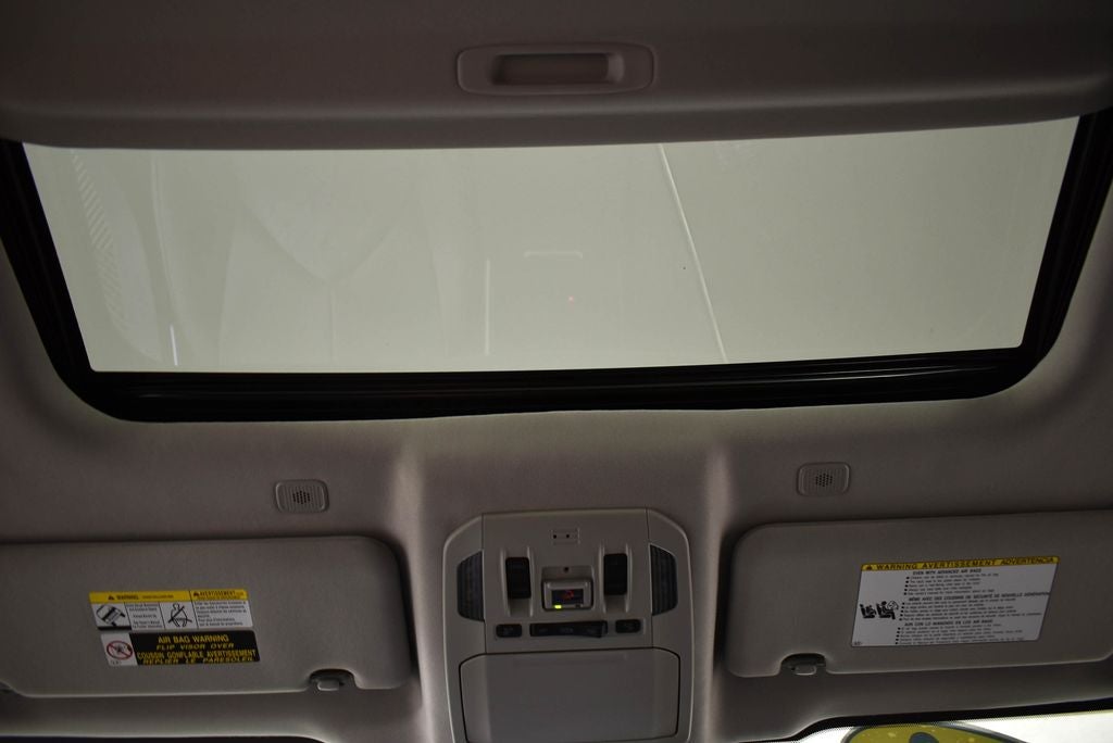 2023 Toyota Highlander Hybrid Bronze Edition